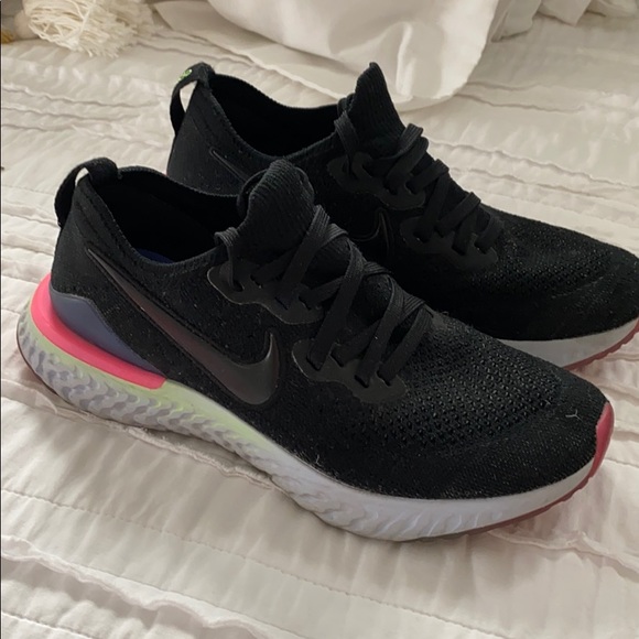 Nike Epic React - Picture 1 of 3
